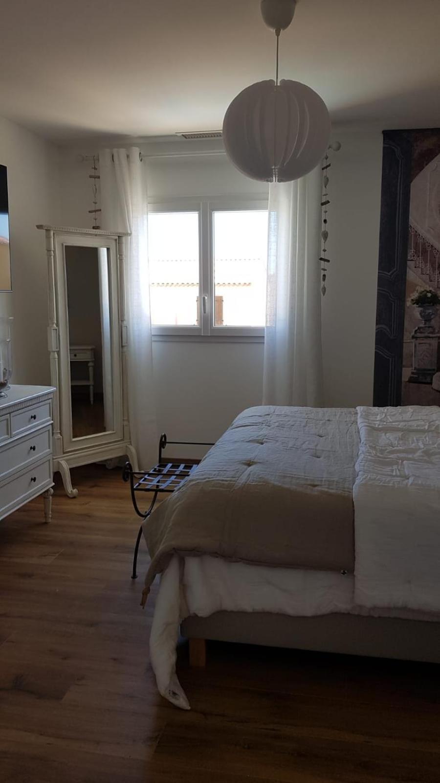 Les D'hote De La Maison De France Guest house