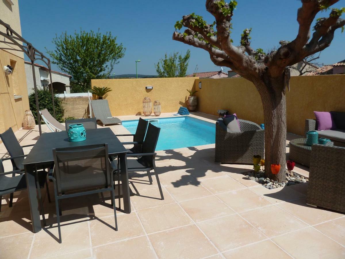 Les D'hote De La Maison De France * Meze